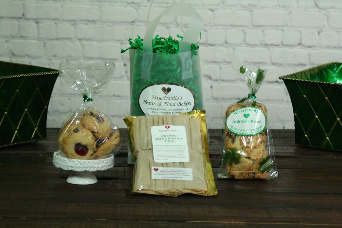 MisBakery's tweet photo. Our St. Patrick's Day gifts are online now! You don't have to be Irish to enjoy this selection of seasonal treats! Our cookie decorating kits are in limited supply, so do not miss out!

https://t.co/G304mViozB https://t.co/fnxkhqwvq1