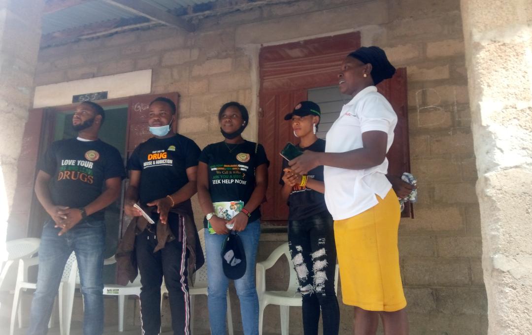 EdushineF's tweet photo. Earlier today, Kogi West EduShine Ambassadors visited St. Kizito College  and Government Secondary School in Isanlu, Yagba East LGA, Kogi State to continue her Drug and Substance Use Sensitization campaign. 

Well done our Kogi West Ambassadors.. https://t.co/o1Xsg7oJEy