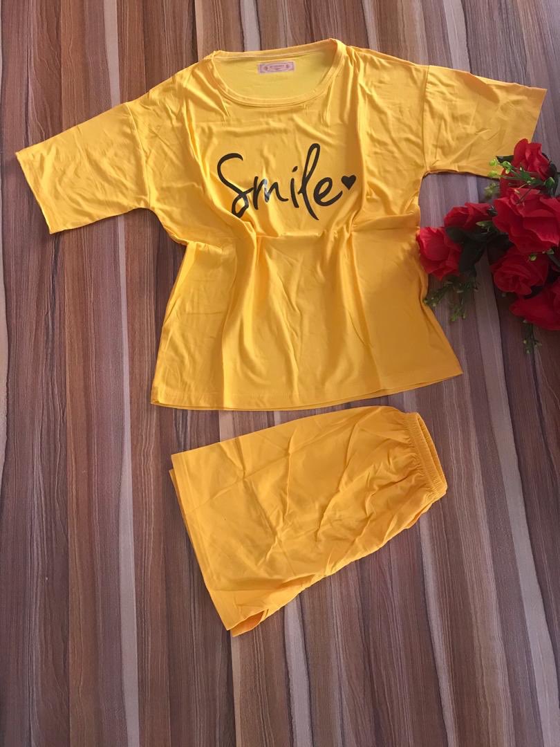 Buksassists's tweet photo. Which of the frame is your choice😍❤️

All going for #3500
Available in m/l/xl
Quality loungewears,summer friendly 🛍.
#oau #oautwitter #SenatorUnsmartAdeyemi #AbujaTwitterCommunity #frame4 https://t.co/jbLmZ4aKkf