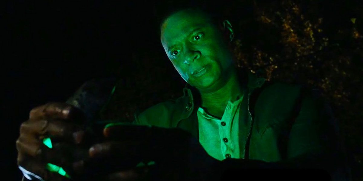 CBR's tweet photo. The Arrowverse's Green Lantern Storyline Will Pick up on The Flash https://t.co/dy9lbC1KMr https://t.co/Dq4hLRB3kA