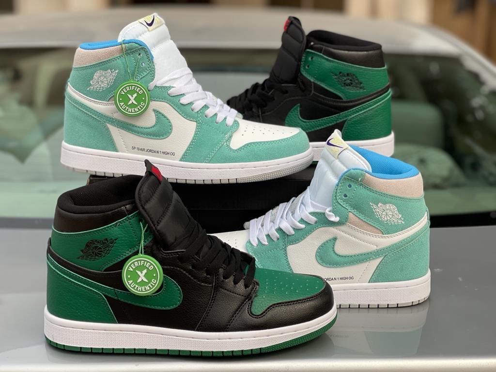 _sonicestores's tweet photo. Don't scream yet.....you ain't seen nothing yet!!!

Price ➡️ 27,000 each 

Size ➡️ 40-45

Whatsapp ➡️ 08106549756 

Nationwide Delivery 🚚 ✈️ 😁 

Payment Validate Orders ‼️ ‼️ ‼️ 

#SenatorUnsmartAdeyemi #DavidoXTinyDesk #EarnWithPaxful #AskOle Where is Nigeria Ghana https://t.co/jQ8mTVyYOi