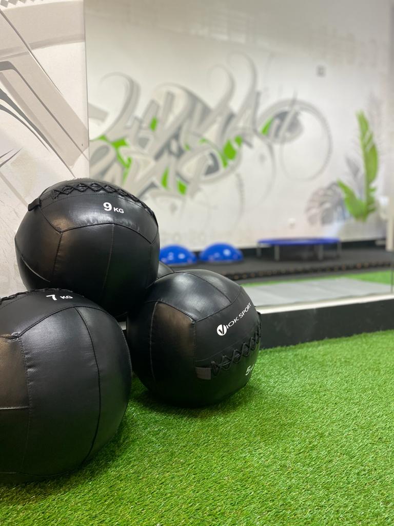 Viok_Sport's tweet photo. ¿Te gustan los wallballs? ¡Consigue unos como estos #vioker en nuestra web https://t.co/R49boZcmry! ¿A qué esperas para probarlos y ver su calidad? #vioksport https://t.co/3arIVQFrLM