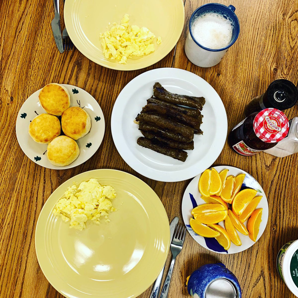 EngageNorth's tweet photo. Breakfast of champions! Our interns stayed very well fed during their time at #beaverfirstnation @UofA_Anthro @UAlbertaNorth @csa_ualberta @UofAALES  @ualbertaScience @FPH_ualberta https://t.co/5tebffu2H9