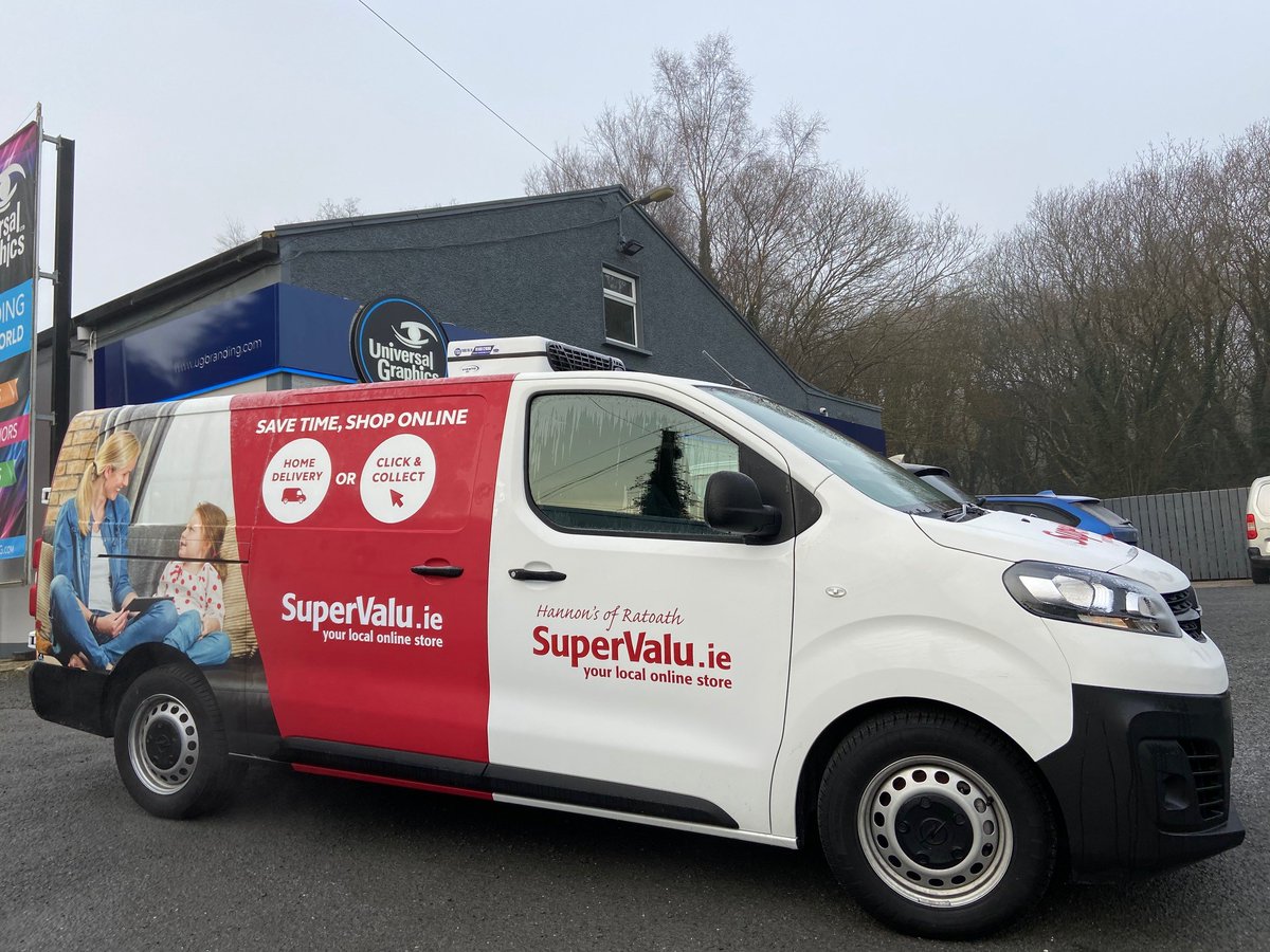 Universal Graphics tweet media