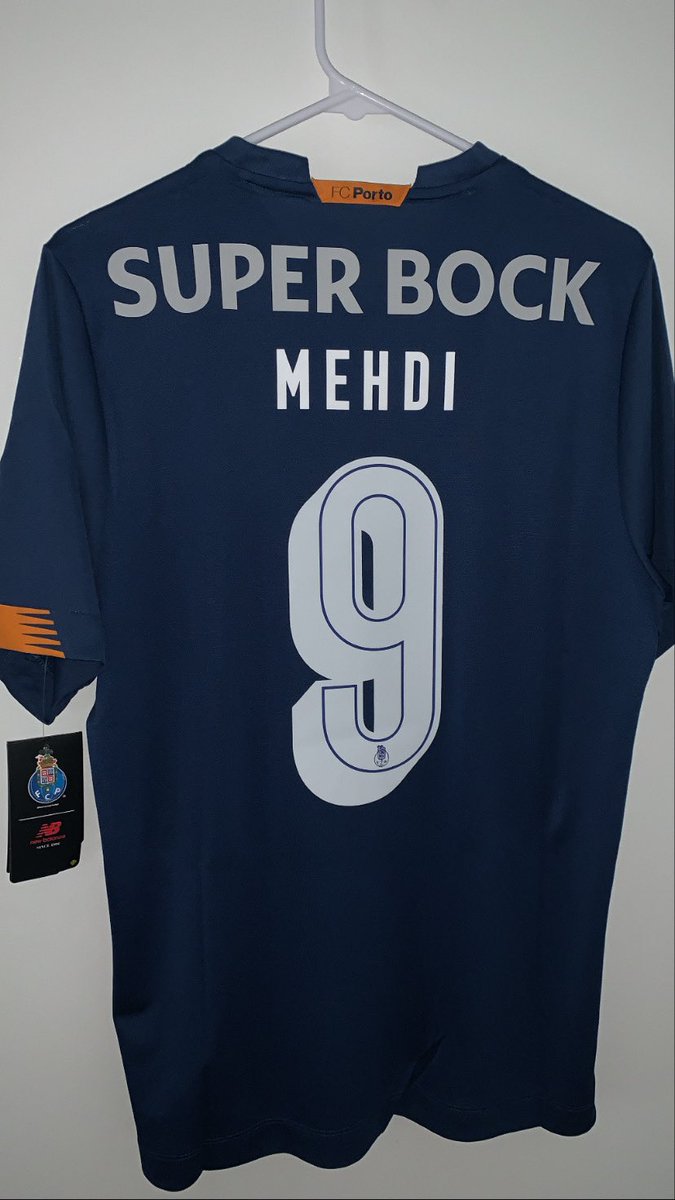 mehdi_ms8's tweet photo. @FCPorto @MehdiTaremi9 ☑️🔥 https://t.co/xEK1abciZo
