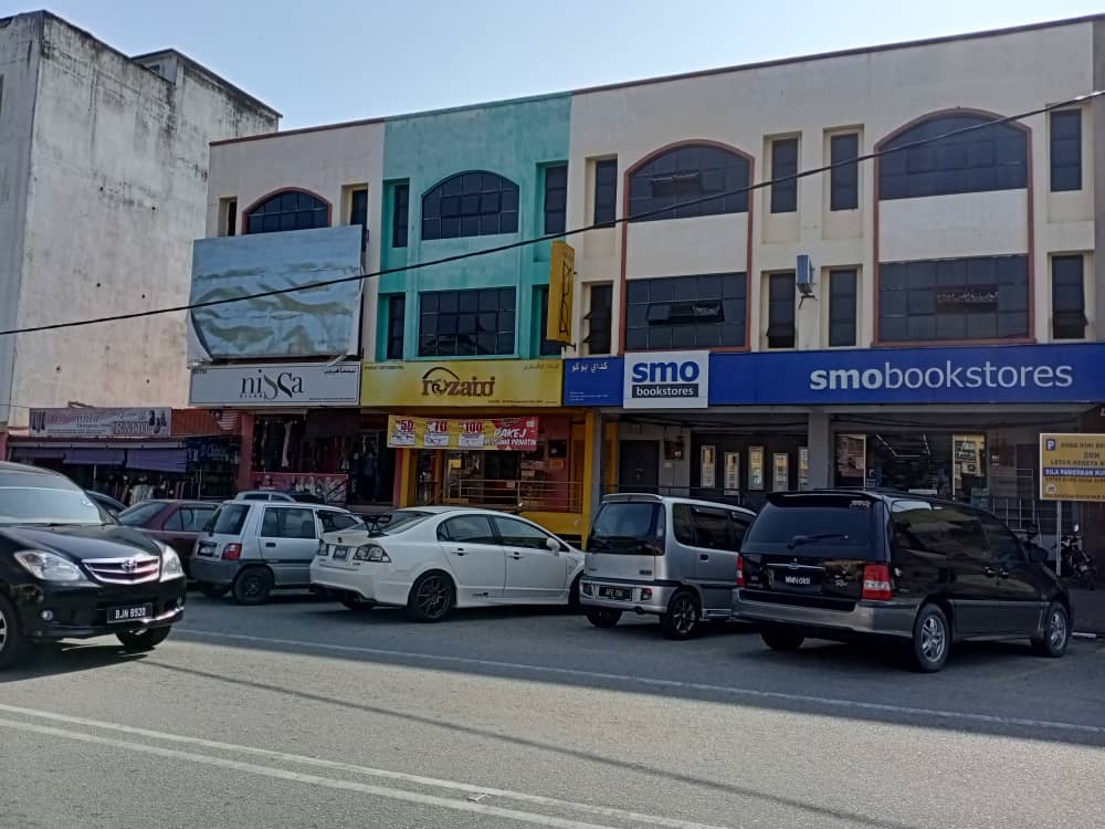 JapenKelantan's tweet photo. Info On Wheels (IOW) Jabatan Penerangan Negeri Kelantan

📍 Kuala Krai @PMRKualaKrai

PARLIMEN P.031 Kuala Krai
DUN N.40 Guchil

24 Februari 2021(Rabu)
10:00 pagi

🔹Pasar Besar Kuala Krai
🔹SMK Bookstore
🔹Bank Islam
🔹Pasaraya Zon Ria
🔹Farmasi Tan Nazen

@azahar10920255 https://t.co/QAf2icynqu