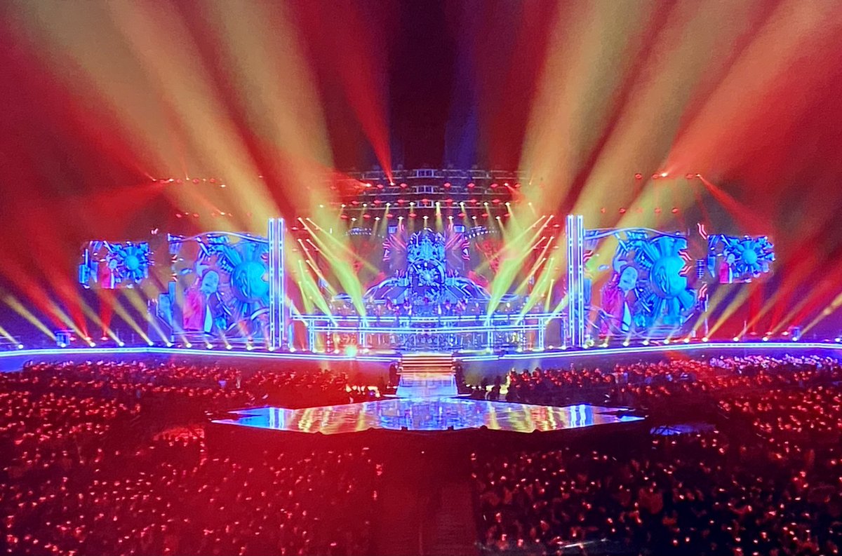 fumin_inocdai34's tweet image. 私達はこの紅い海の一粒♥️
東方神起のLIVEでの東方神起との一体感、高揚感を体が覚えてる。
早く、また東方神起と一緒に過ごしたいーー‼️‼️😭😭
Blu-ray凄くいい✨
完璧なパフォーマンス、温かいMC.かっこよさ、全部詰まってる❣️

#東方神起LIVETOUR2019_XV
#TVXQ   #東方神起 
#ユンホ #チャンミン