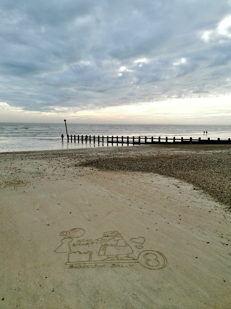 DigiDaughter's tweet photo. Stay Smart ๐ #InchHigh #InchHighPrivateEye #GetSmart #hannabarberacartoons
Stay GGGREAT! ๐ฏ #TonytheTiger #Frosties #Kellogs
๐ #StaySafe #sanddrawing #beachart ๐๐๐ #Lockdown2021 #morale #VitaminSea #Lockdown2020 #comics #cartoons โ๏ธ #SandBanksy #shorelinesally No.712 & 713 https://t.co/Gb1F19vNMg