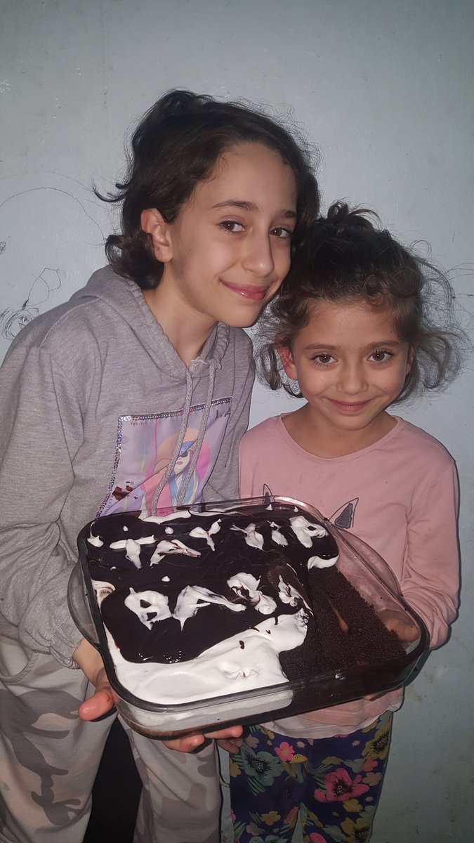 OkkeshBey's tweet photo. @RTErdogan Betül ve Hatice'den Tayyip babalarına sevgilerle...
(Pastayı kendileri yaptı)
#RTE #RecepTayyipErdogan #akparti #TayyipBaba
@Akparti @akpartiistanbul @ikalin1 @hasandogan @mucahitkyilmaz @icesur @iletisim @fahrettinaltun @suleymansoylu @mkulunk @fatmanuraltun https://t.co/GkUmegABtr
