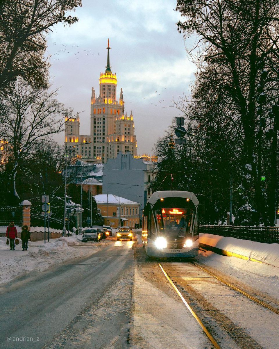 vseomoskve's tweet photo. Московский трамвай
📷 @andrian_z
#всеомоскве #москва #помоскве #вечер #фото #vseomoskve #moscow #moscowlife #picture_to_keep #ilovemoscow #vmoskve https://t.co/OYueqZ66cN