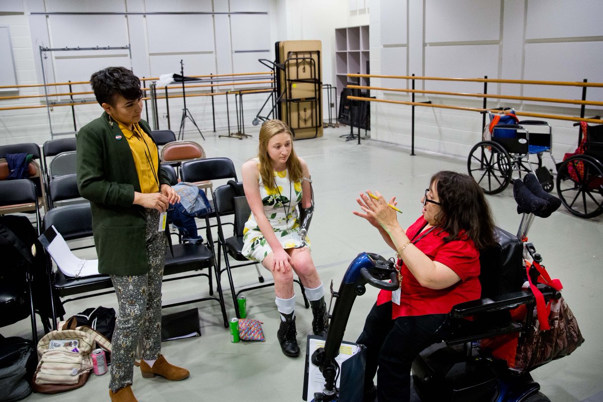 Applications are due soon for the 2021 VSA #Playwright Discovery Competition. Multiple winners receive exclusive access to participate in professional development activities from <a href="/kencen/">The Kennedy Center</a>. #vsapdp #callforscripts #playwrightcompetition

Apply by March 10: thekennedycenter.smapply.io/prog/2021_vsa_…