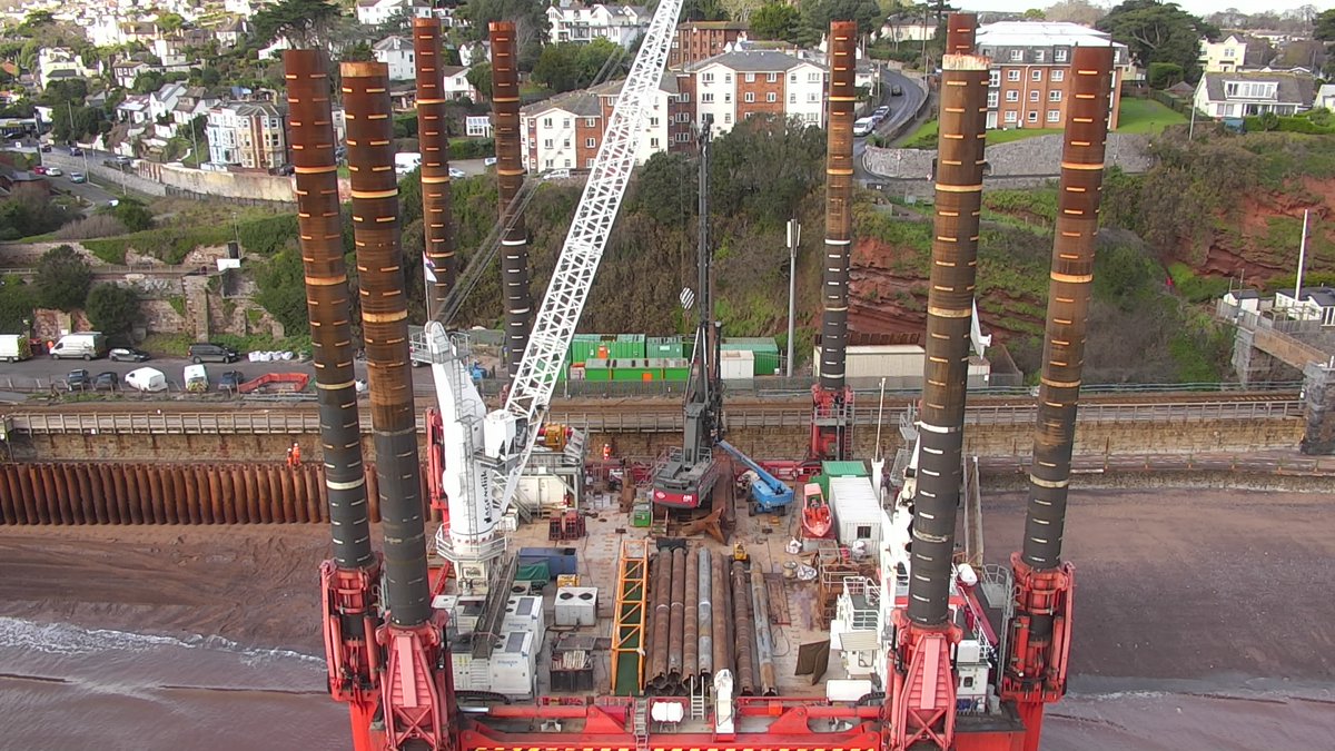 👷 It has been brilliant to see the local community taking a real interest in the WaveWalker. With the foundations of the new sea wall now in place, we look forward to continuing with our work to provide improved resilience for the railway line for generations to come.