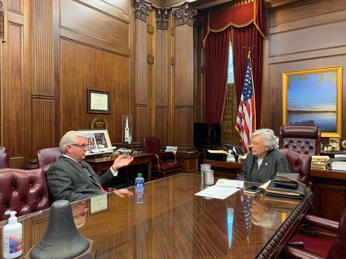 SenatorGregReed's tweet image. I had a good visit this morning with @GovernorKayIvey to discuss legislative issues and ways we can continue to move our state forward.