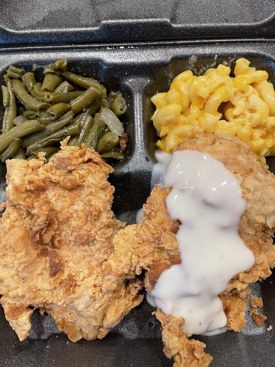 jaymartinez1973's tweet photo. #food #foodie #cottonpatch #dinner Not low carb but oh well Chicken fried chicken with all the trimmings https://t.co/QGDU1fc8Pn