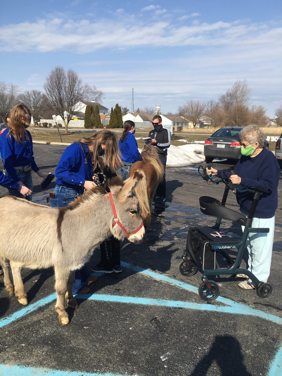 IndianaFFA's tweet photo. Had a blast this morning with @WHITELANDFFA as they brought joy to the Christina Place residents by visiting with livestock! #FFAWeek #LivingtoServe https://t.co/QrWS9mHgxg