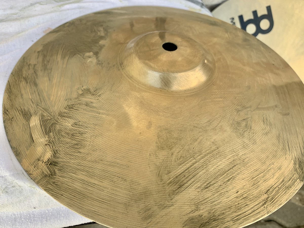 Julian2417's tweet photo. La pasión se demuestra a diario. Buenas costumbres traen buenos resultados.  Platillos clean @almard_music 
.
.
.
.
.
#meinlcymbals #sabiancymbals #zildjiancymbals  #drummerlife #worshipdrummer https://t.co/D2U8Qxd5YE