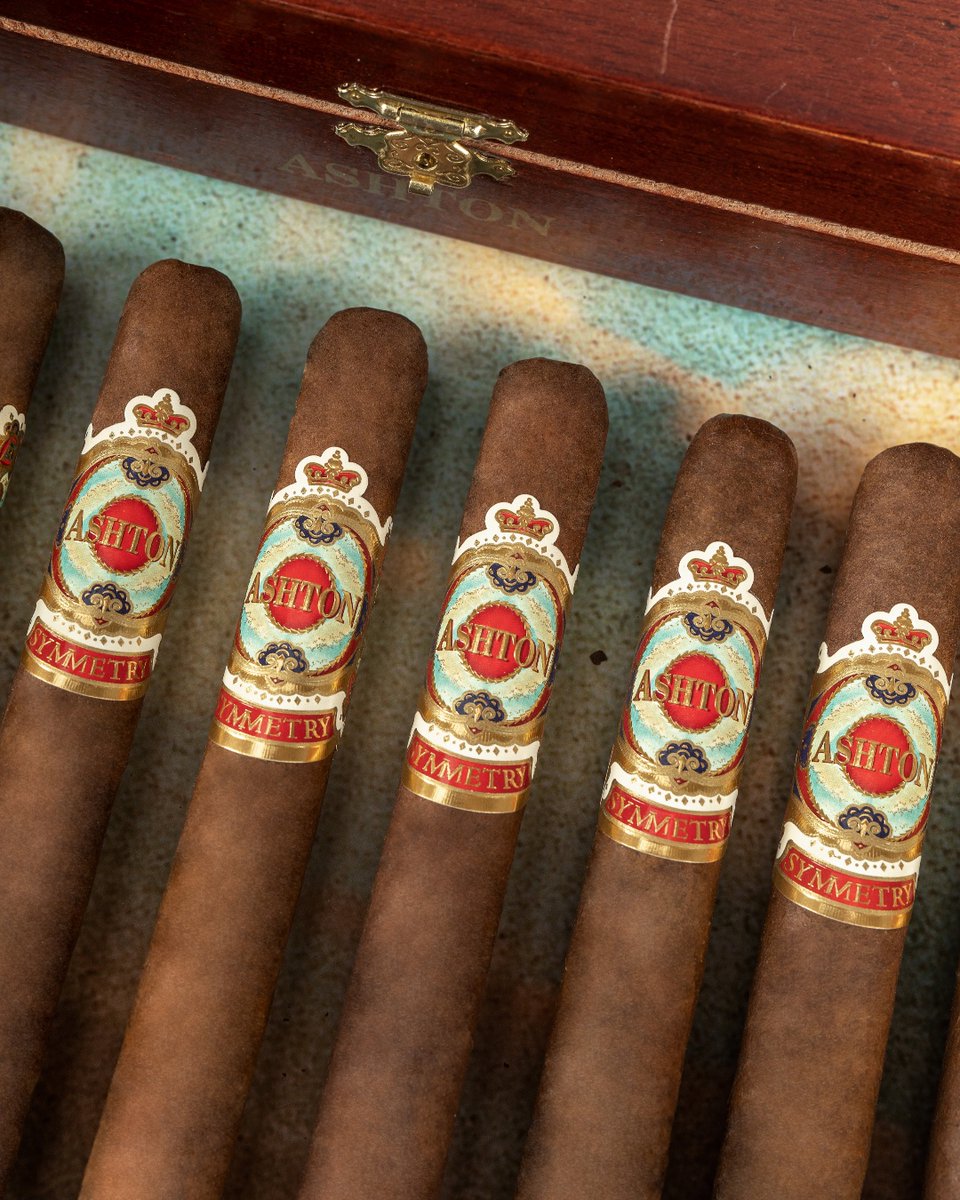 It’s all about balance &amp; #Symmetry ⚖️