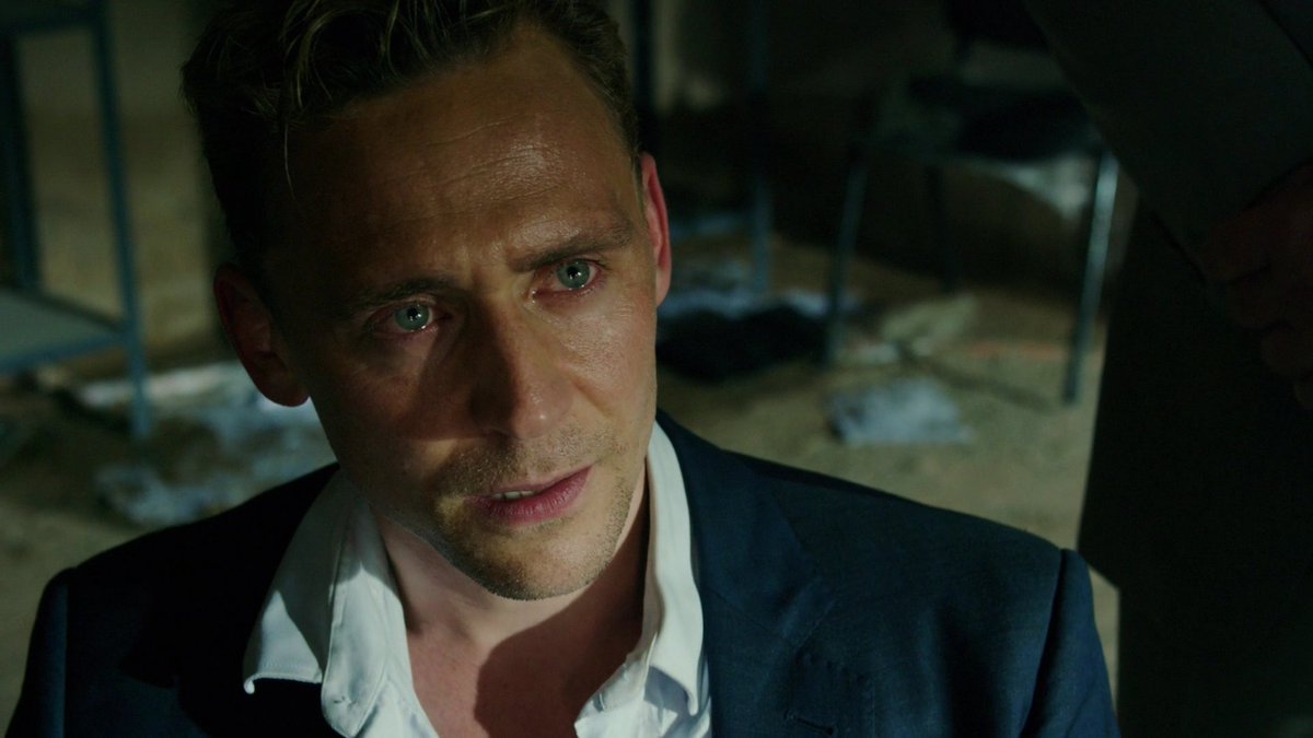 jakelinesanders's tweet image. More angry moments with Prince Hal/ King Henry V and Jonathan Pine!
I don't know why but Tom looks soo good angry😍
#TomHiddleston @HiddlestonSpam #AngryHiddles