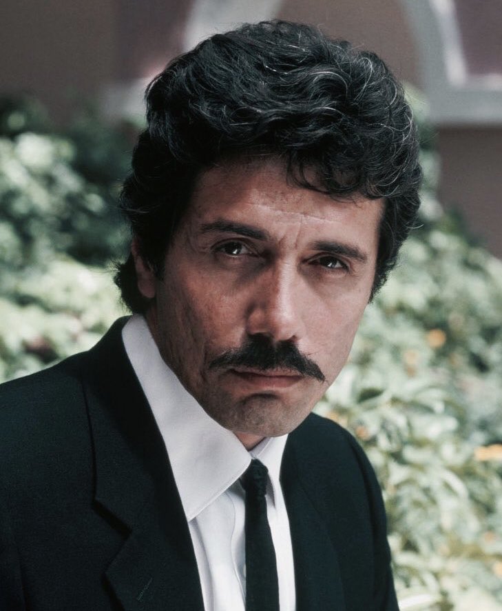 Happy Birthday  Edward James Olmos!!!!!
Tenente Castillo of \"Miami Vice\".   