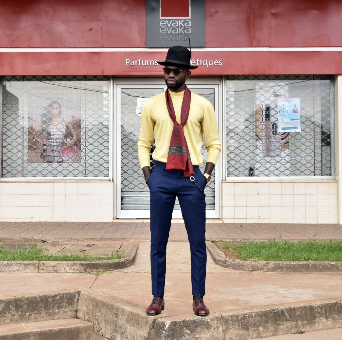 matmbane56's tweet image. Il n’y a qu’une seule réponse à la défaite : c’est la Victoire &amp;gt;&amp;gt; w. Churchill

Tâchons de rester Majestueux en tout lieu et en tout temps. #fashion #mensty