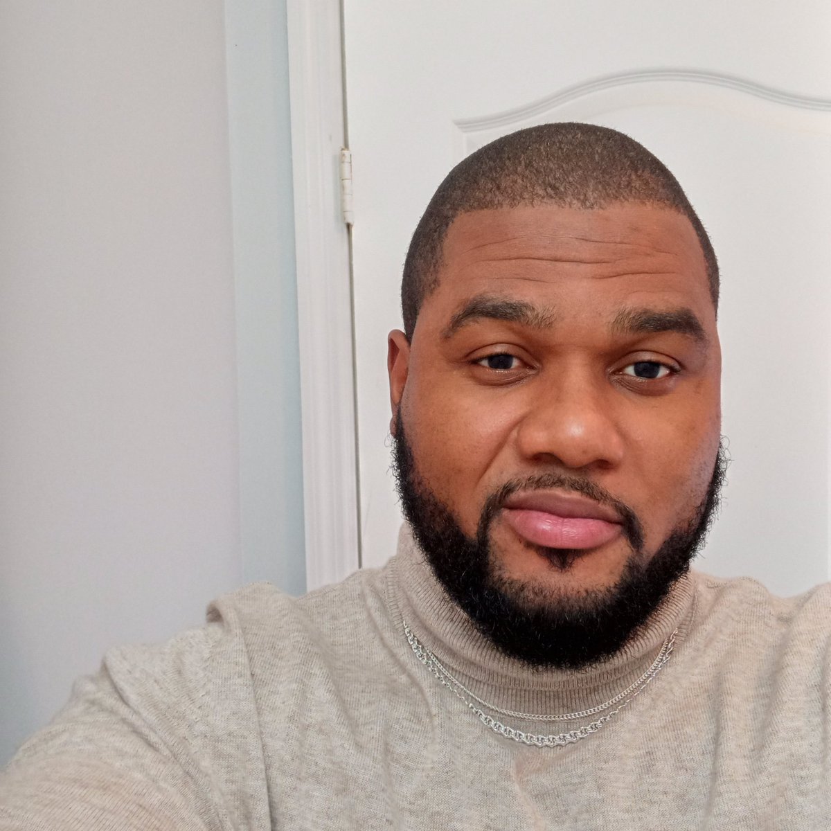 mtermilien23's tweet photo. #NewProfilePic https://t.co/kNL7pwC5TI