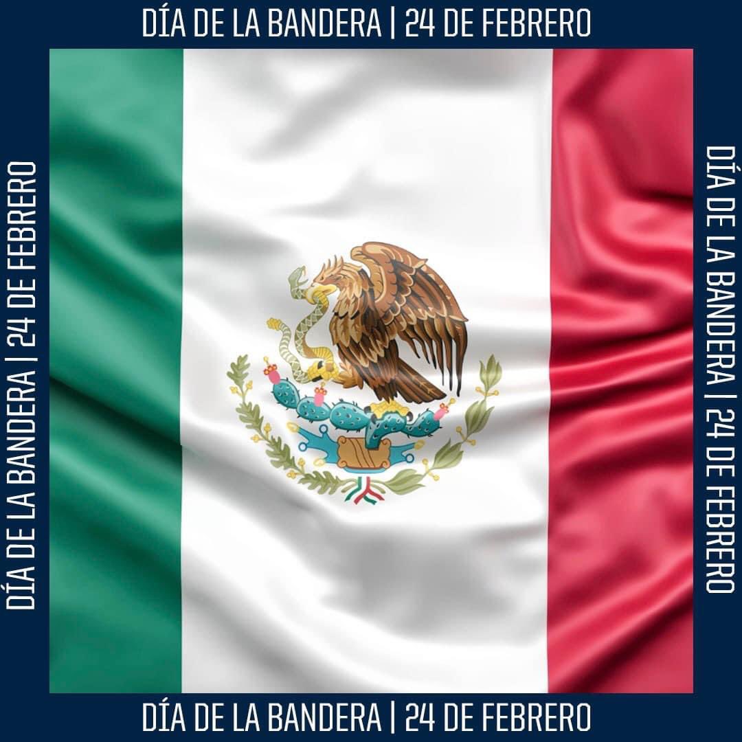 Ernst33's tweet photo. Happy Wednesday! ¡Feliz miércoles! 🙌🏼💙💫🙏🏼💕✨ #animoooooo #MIM #EGI #RIL #DíaDeLaBandera 🇲🇽 https://t.co/hZqKQIwpln
