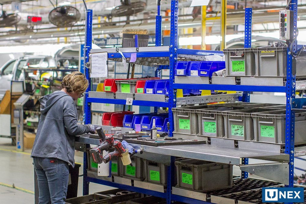 UNEX's tweet photo. Our engineered-to-order FlowCell industrial workstations are ideal for creating assembly or subassembly stations, kitting stations, packing stations, testing stations, and more!
#UNEX #FlowCell #EngineeredSpaceOptimization #IndustrialWorkstations #Lean
https://t.co/WOF6cHMmzI https://t.co/ibRmgM5ylQ