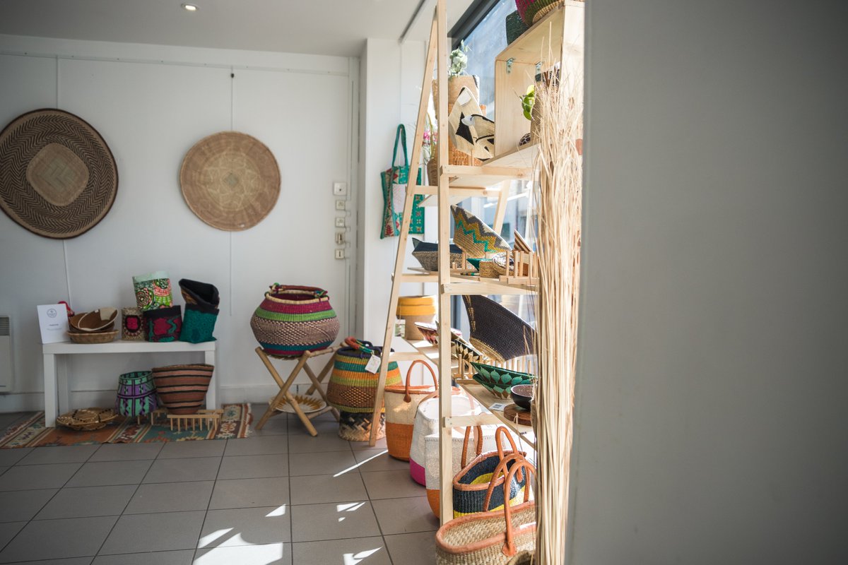 LimeilBrevannes's tweet photo. [ #BoutiqueÉphémère🛍😊 ]  
📣 La collection des paniers et corbeilles du monde Malkia Home met en avant les techniques traditionnelles de tissage ! 
#Important Malkia Home travaille avec plusieurs coopératives de femmes dans le monde. 
#LesPrix : à partir de 18 euros https://t.co/9dJ9sQz6jG