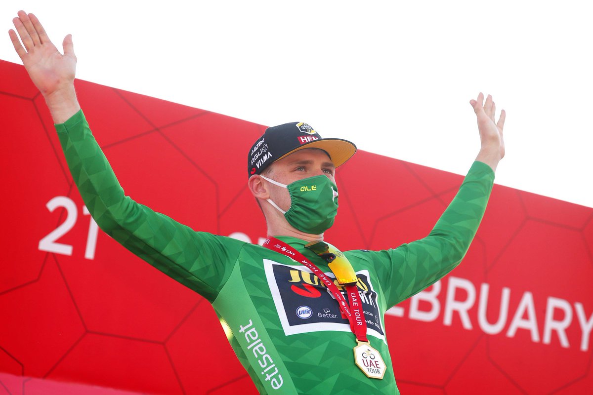 Mostly disappointed about this 2nd place, but somewhere also proud of myself. Starting in the Green Jersey tomorrow and hopefully two other chances after tomorrow! 
#SprinterDave #SneakerDave <a href="/JumboVismaRoad/">DavidRRCegg</a>