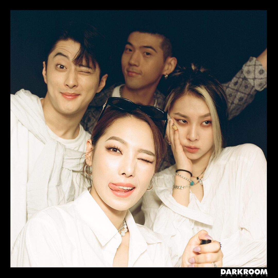 #BM #MATTHEW #KARD #카드 <a href="/KARD_Official/">KARD (카드)</a> w/ <a href="/hourlysebby/">hourly j.seph</a> <a href="/hourlyjiwoo/">ֶָ֢֪</a> <a href="/dailyjyu/">daily jiwoo</a> @sominxpics