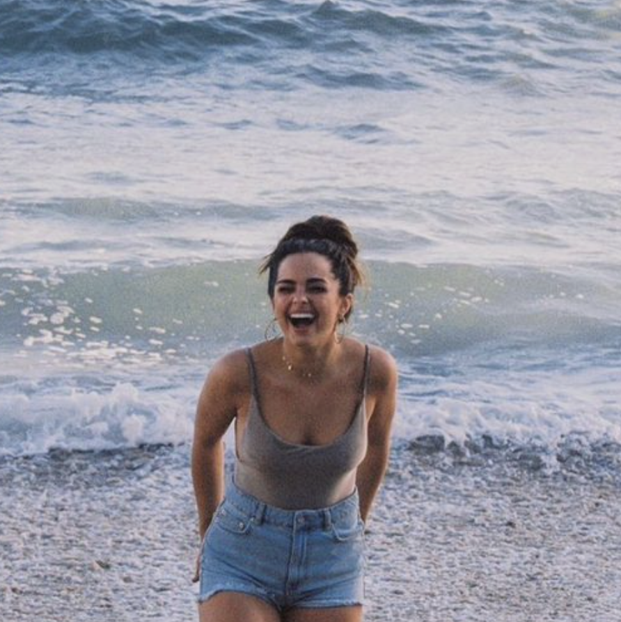 anjadevora's tweet photo. i can't explain how happy and proud i am of you. remember that we all love you so much and you deserve the whole fucking world. you deserve happiness ( @whoisaddison #hereforaddison) https://t.co/ODhL4e06SB