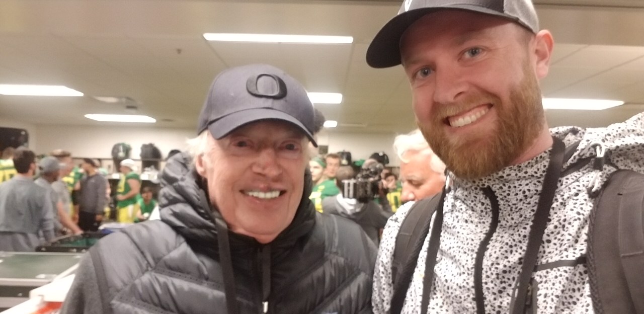 Happy Birthday, Phil Knight.

Combined net worth in this picture? Around $52B 