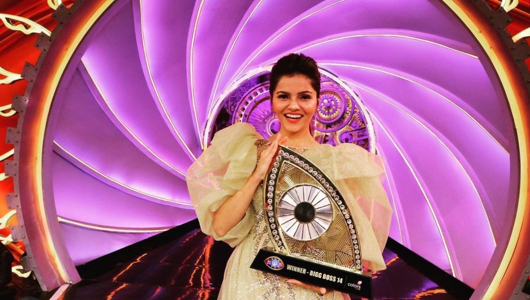 PalSaipal's tweet photo. @RubiDilaik #AskRubi #BB14 की जीत की #पार्टी कब दे रहे हो आप??????????????????? I'm waiting for your reply beautiful lady by outer &amp; inner 
Heartiest congratulations #AskRubi 
#biggfan of yours 🙏🙏🙏❤❤❤❤❤😍😍😍😍🏆🏆🏆🏆👁👁👁👁 https://t.co/c69BzpJoTC