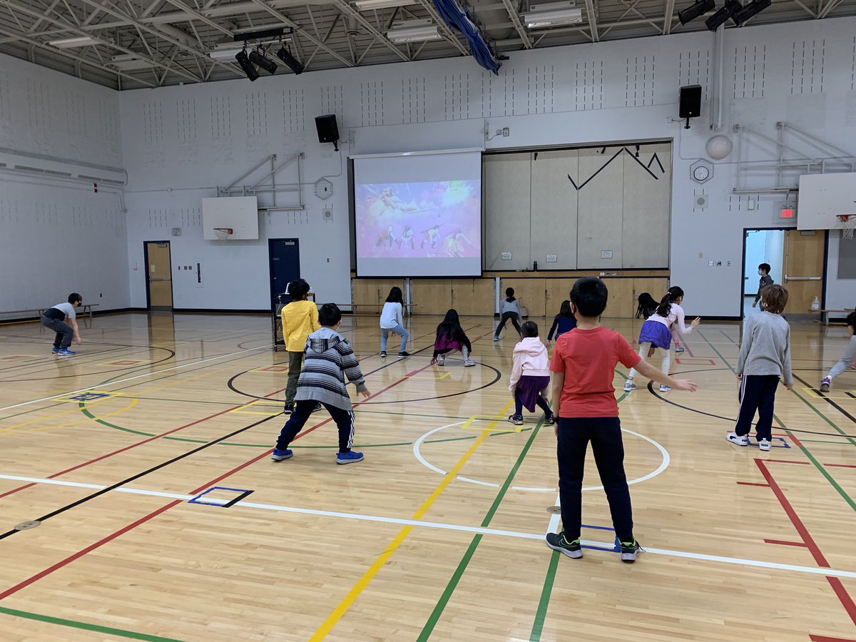 EdgemontPE's tweet photo. We’ve been using Just Dance videos from YouTube as a warm up in our PE classes. It’s a great tool to use at home when you need a quick movement break; or even when your looking to be active for your recommended 30min daily exercise! https://t.co/TRLZr6Aoyn
