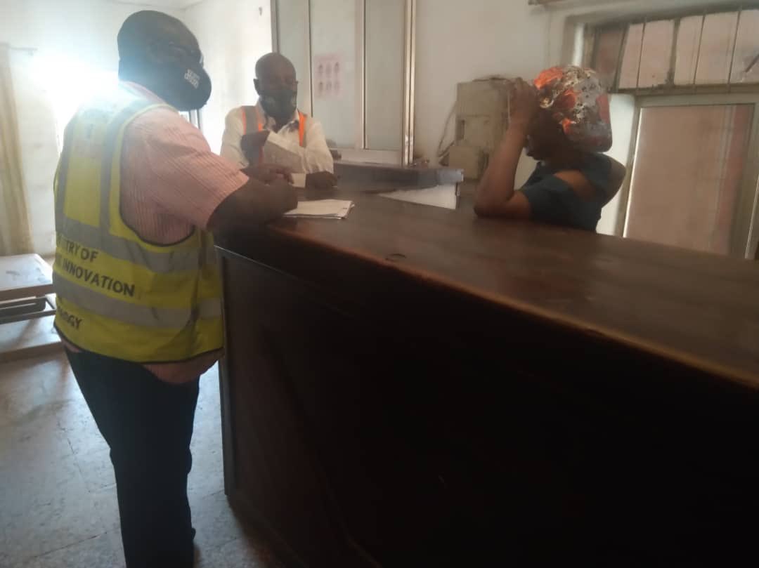 KDSG_MBIT's tweet photo. Working into the night.

Our #taskforce on #covid19 monitoring and enforcement of safety protocols.

We urge you to cooperate with the team and support the state’s effort to curb the spread of the virus 

#ForwardTogether #takeresponsibility #Maskupkaduna https://t.co/XtdMOS5LHm