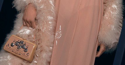 Social_couture_'s tweet photo. Details: Ulyana Sergeenko ss21📍 https://t.co/38zKBu0mx3