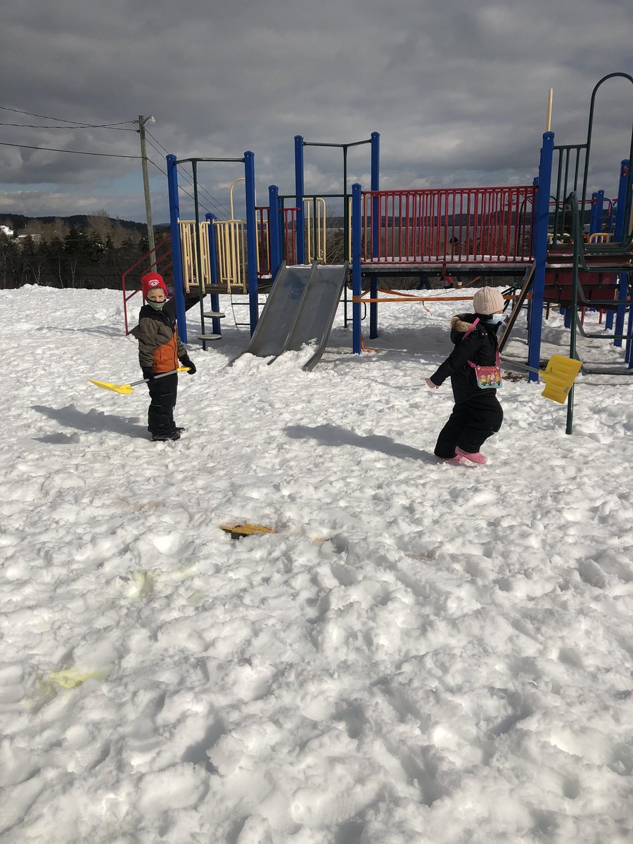 GBPrimaryASDS's tweet photo. Take Me Outside Winter Challenge at GBP!!
#TMOWinterChallenge https://t.co/g8NU64BiTT