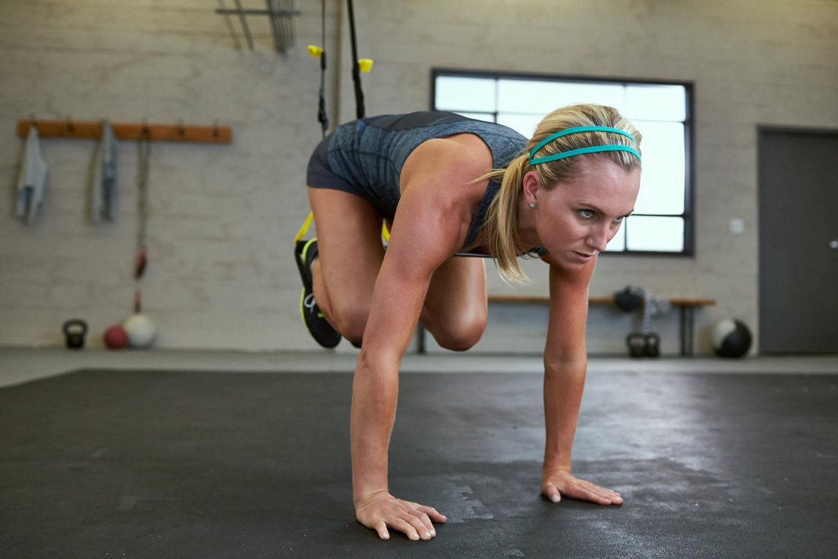 CosmopolitanBi's tweet image. 𝗘𝗷𝗲𝗿𝗰𝗶𝗰𝗶𝗼𝘀 𝗱𝗲 𝗿𝗲𝘀𝗶𝘀𝘁𝗲𝗻𝗰𝗶𝗮 𝗱𝗲 𝗰𝘂𝗲𝗿𝗽𝗼 𝗲𝗻𝘁𝗲𝗿𝗼 𝗲𝗻 𝘀𝘂𝘀𝗽𝗲𝗻𝘀𝗶ó𝗻
En #COSMOPOLITANBILBAO #FITNESS CLUB hemos reservado al menos una sesión diaria para impartir TRX. Ven a probarlo, ¡es una actividad muy completa!
blog.cosmopolitan-bilbao.com/atrevete-a-pro…