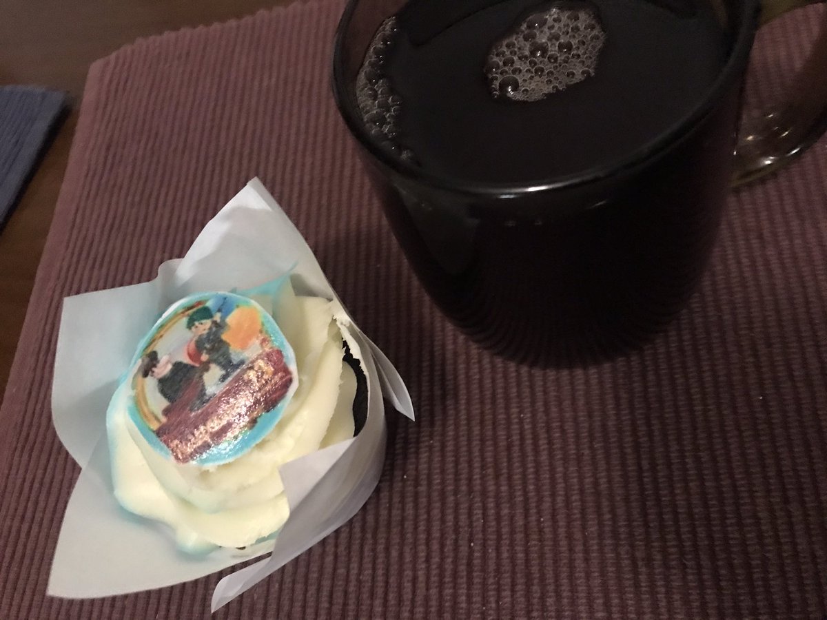 vilka_v_glaz's tweet photo. Немного со опоздание но приятно спасибо тебе солнце ❤️я понимаю что ты работаешь https://t.co/whReRulkIG