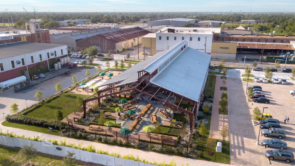 SaintArnold's tweet image. Our Beer Garden &amp;amp; Restaurant as one of the top beer gardens in the country and we need your vote to be number one!
10best.com/awards/travel/…
📷: OJB Landscape Architecture