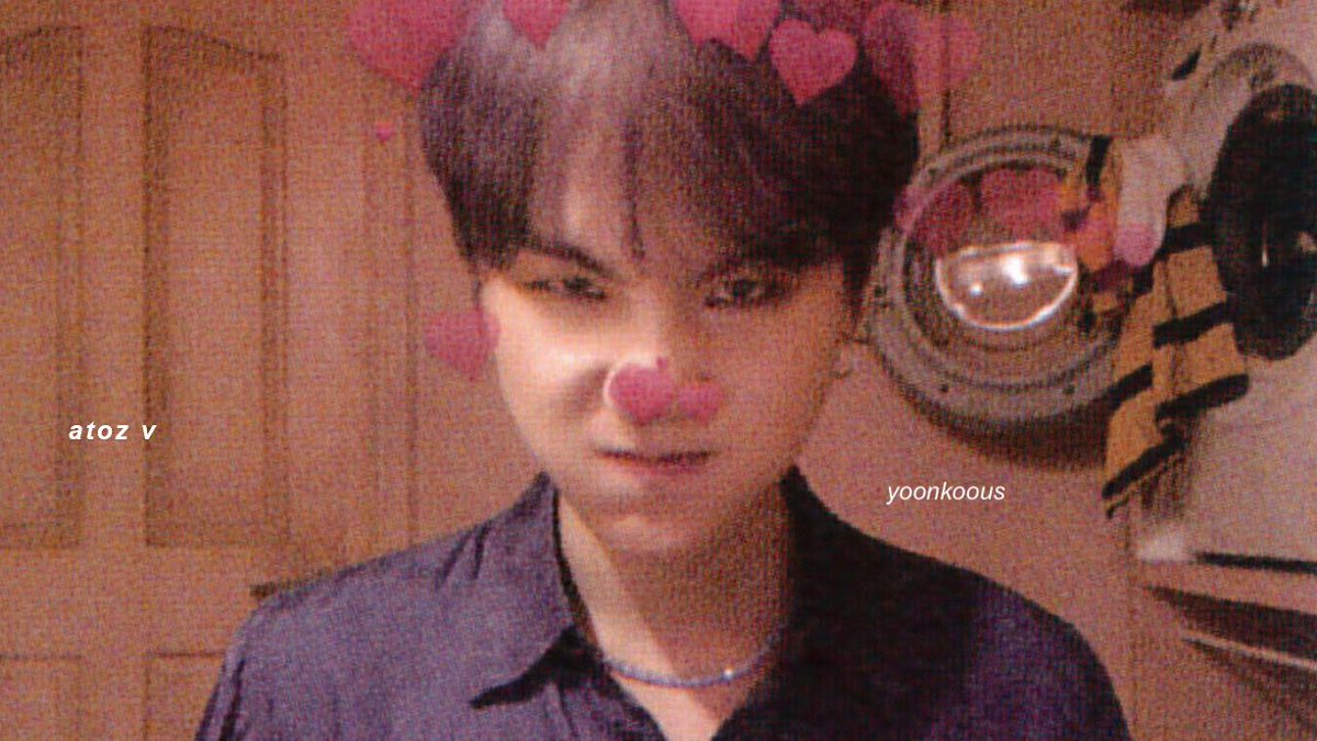 yoonkoous's tweet photo. yoonkook x persona https://t.co/bj2Q68lgT7