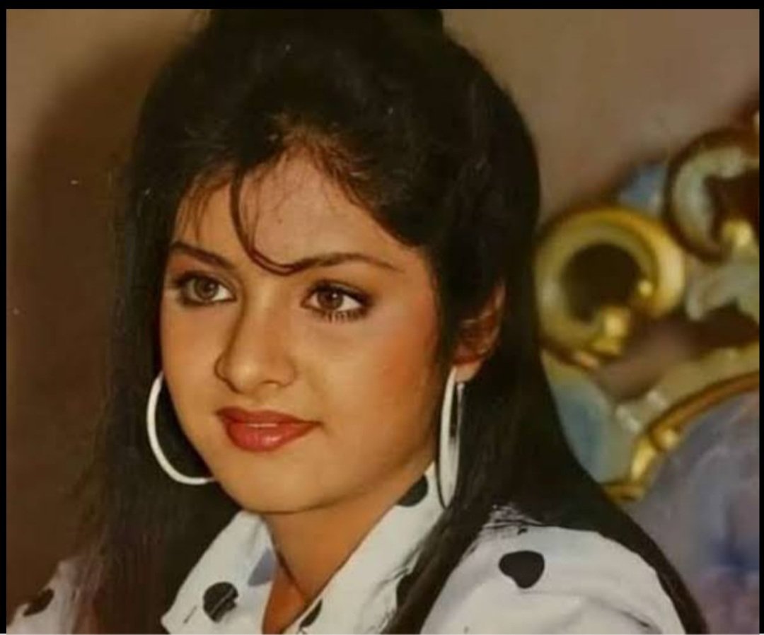 HAPPY BIRTHDAY DIVYA BHARTI JI  ........

SUSHANT ON DILBOARD 