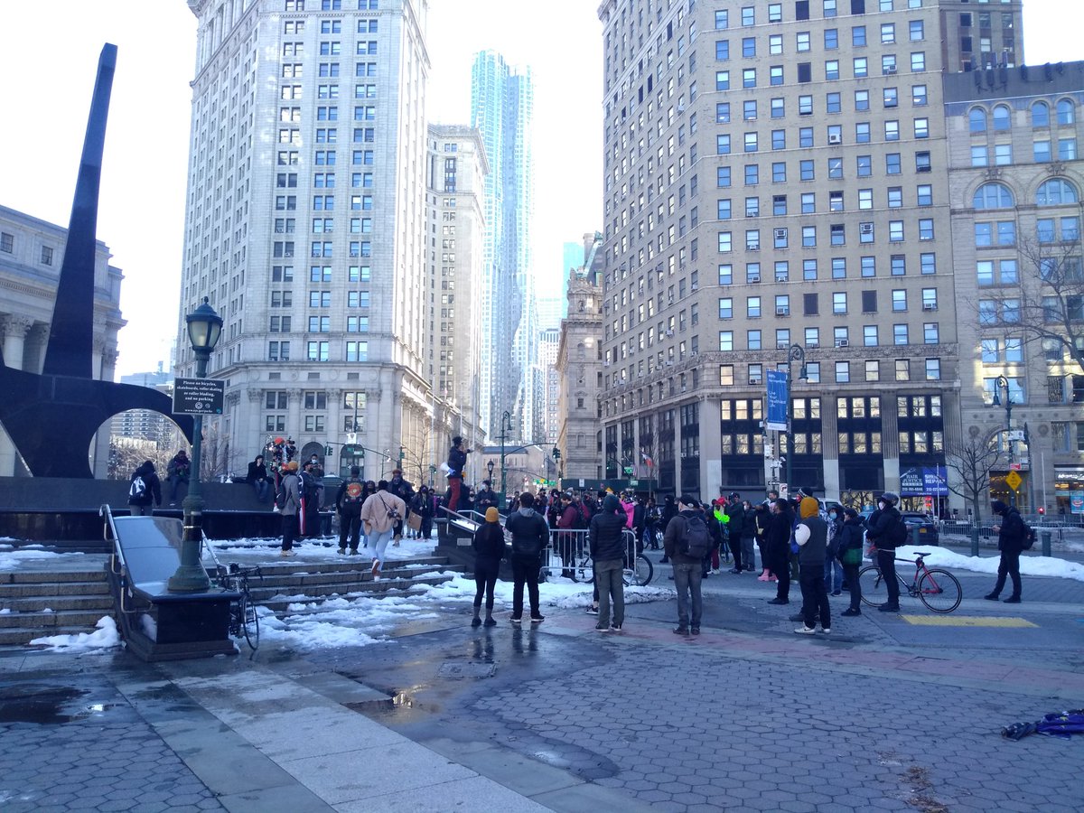 protest_nyc's tweet image. Dozens have gathered at Foley Square to protest a NY grand jury's failure to indict any of the seven Rochester officers involved in the brutal death of Daniel Prude earlier this winter. 

NYPD and other nearby law enforcement watch from across the street. Many vehicles around.