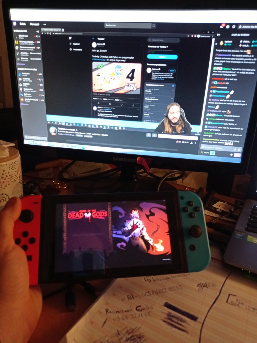 JoJonner's tweet photo. Devant le stream de @TheHolomovement quel plaisir https://t.co/SHLF2dyUWB