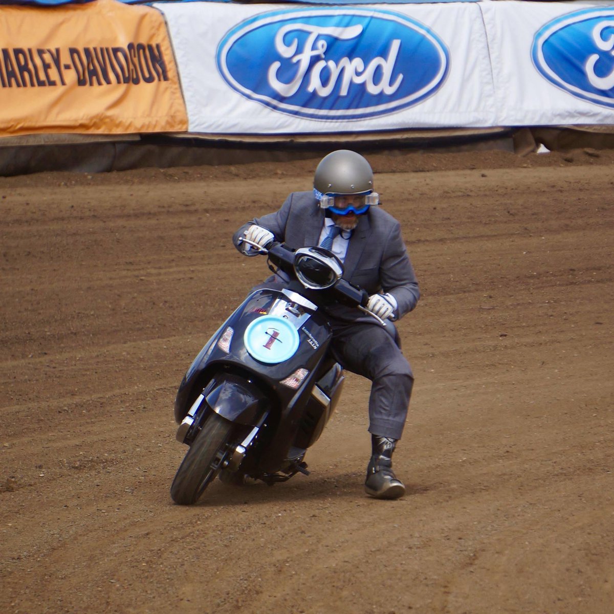 AliLat16's tweet photo. Happy birthday @Stavros6 from #dirtquake Scooter Man... you can be my commentator any day! https://t.co/056CaQhTi0