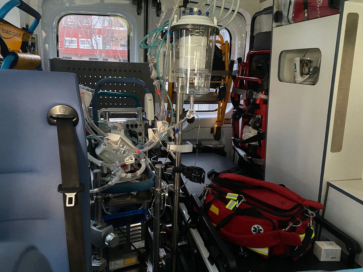 Anestesia Clínico Valencia (@anestesiavalen) on Twitter photo #ECMO móvil desde <a href="/GVAclinic/">Hospital Clínic de València</a> <a href="/incliva_iis/">INCLIVA</a> para Donación en Asistolia Controlada #DAC en UCI del Servicio de Anestesiología de <a href="/HGUVALENCIA/">HOSPITAL GENERAL</a> <a href="/GVAsanitat/">GVA Sanitat</a> <a href="/FernandoRamasco/">Fernando Ramasco Rueda</a> <a href="/SCISEDAR/">@SCISEDAR</a> <a href="/JG_Anestesia/">Javier Garcia Fernandez</a> <a href="/sedar_es/">SEDAR</a> <a href="/eusonsara_/">Sara</a> <a href="/BadenesR/">Rafa Badenes</a> #ECMO móvil desde <a href="/GVAclinic/">Hospital Clínic de València</a> <a href="/incliva_iis/">INCLIVA</a> para Donación en Asistolia Controlada #DAC en UCI del Servicio de Anestesiología de <a href="/HGUVALENCIA/">HOSPITAL GENERAL</a> <a href="/GVAsanitat/">GVA Sanitat</a> <a href="/FernandoRamasco/">Fernando Ramasco Rueda</a> <a href="/SCISEDAR/">@SCISEDAR</a> <a href="/JG_Anestesia/">Javier Garcia Fernandez</a> <a href="/sedar_es/">SEDAR</a> <a href="/eusonsara_/">Sara</a> <a href="/BadenesR/">Rafa Badenes</a>