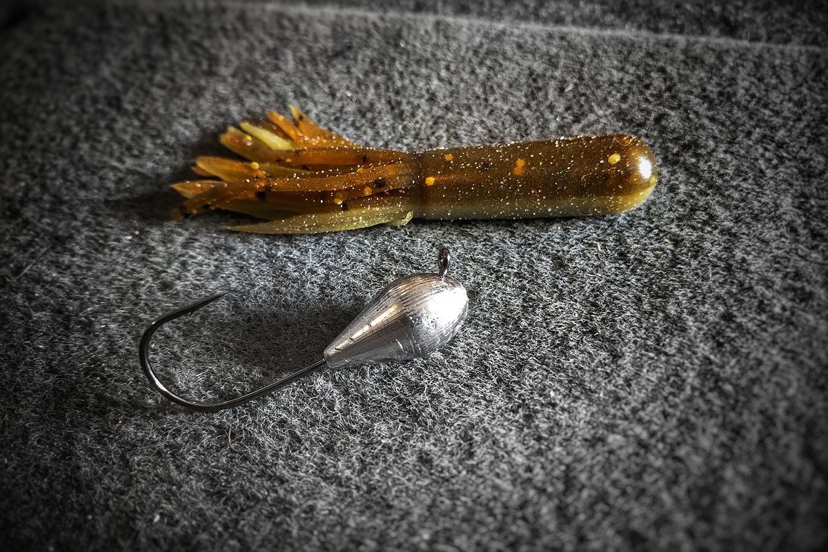 CanuckBassin's tweet photo. @SEMoutdoors @MEGA_JIGS Goby Head Tube paired with @Anglers_Choice Tube is 💸💸💸

#ThatsMEGA
#ChooseWisely https://t.co/ABOKvwaOvH