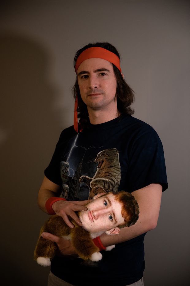 Diamond hands til we die <a href="/TheRoaringKitty/">Roaring Kitty</a> (click pic for a surprise 😺) $GME