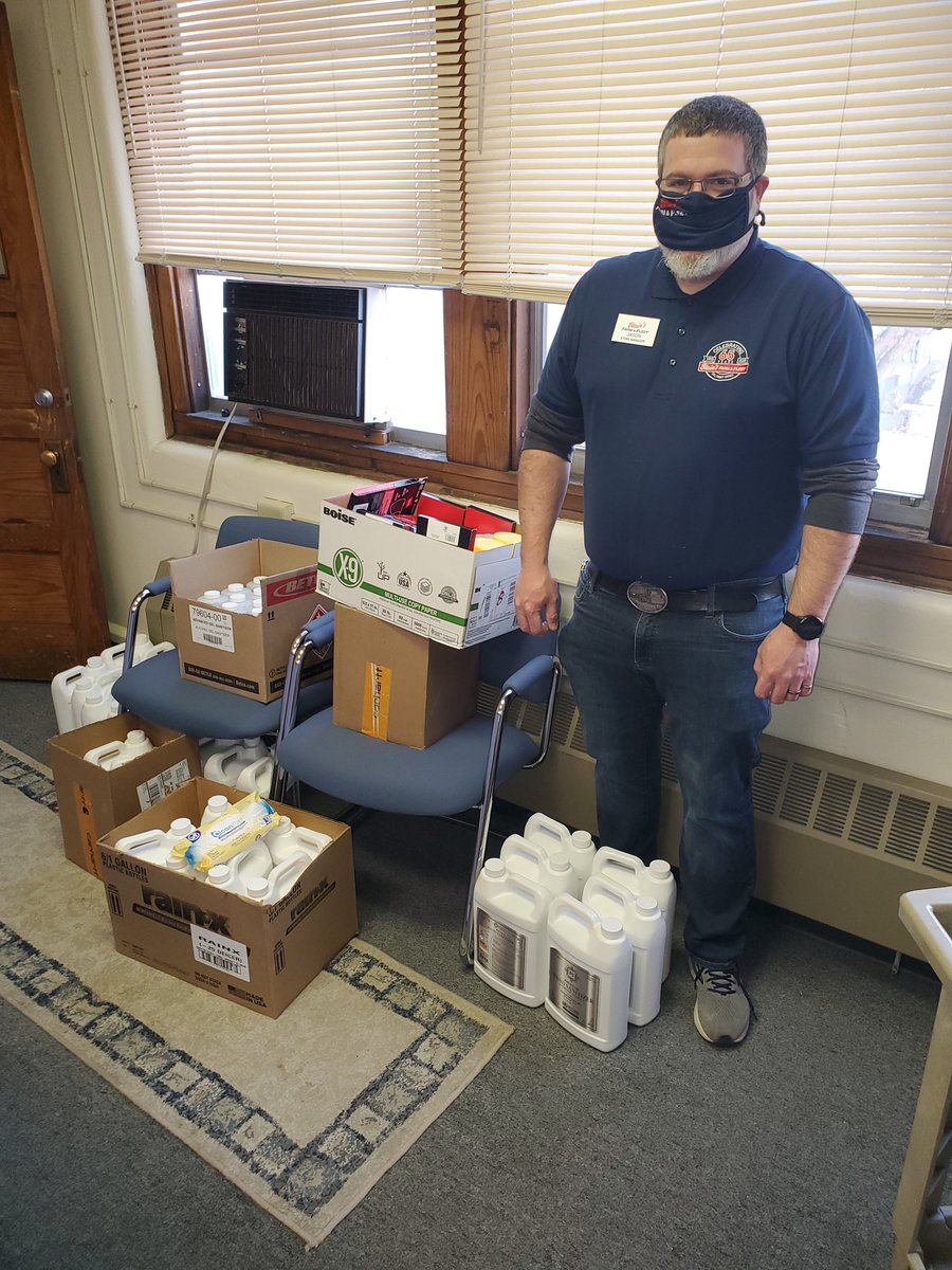 TCAPSNews's tweet photo. TCAPS received a wonderful surprise from Blain's Farm &amp; Fleet this week! Thank you to to Store Manager Jason Wilson for delivering a massive amount of sanitizers, wipes and masks! We truly appreciate our generous community! Thank you for being a TCAPS Partner In Education! https://t.co/Pmz5BOP0Ue