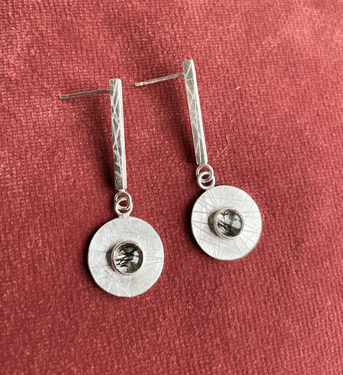 AlisonDCrowe's tweet photo. Rutilated Quartz and Sterling Silver earrings handmade by me! https://t.co/5cMKhmX2ZR